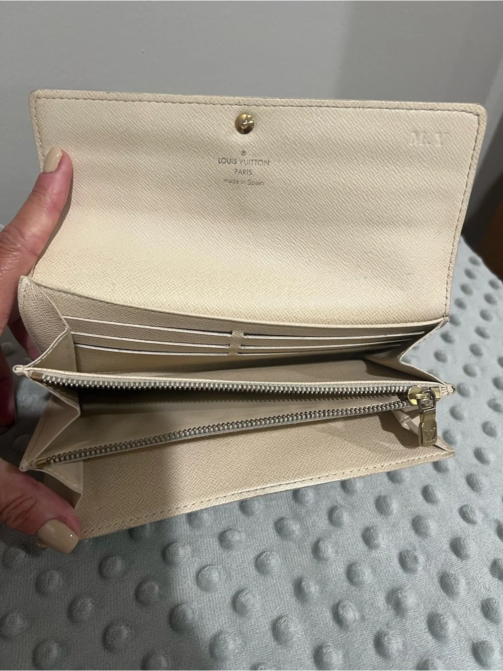 Louis Vuitton Damier Azur Canvas White Checkered Men’s Wallet